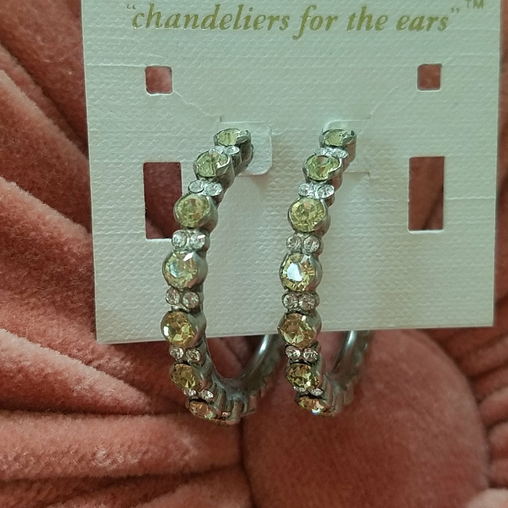 COPY - Vintage Pre owned Sorrelli pale yellow hoops